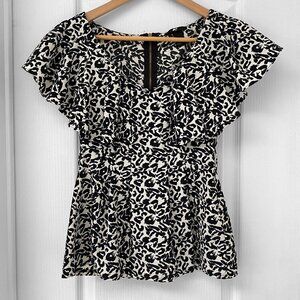 🎬✨ Umbrella Academy - H&M Leopard Print Peplum Top Black White Ruffle Blouse 2